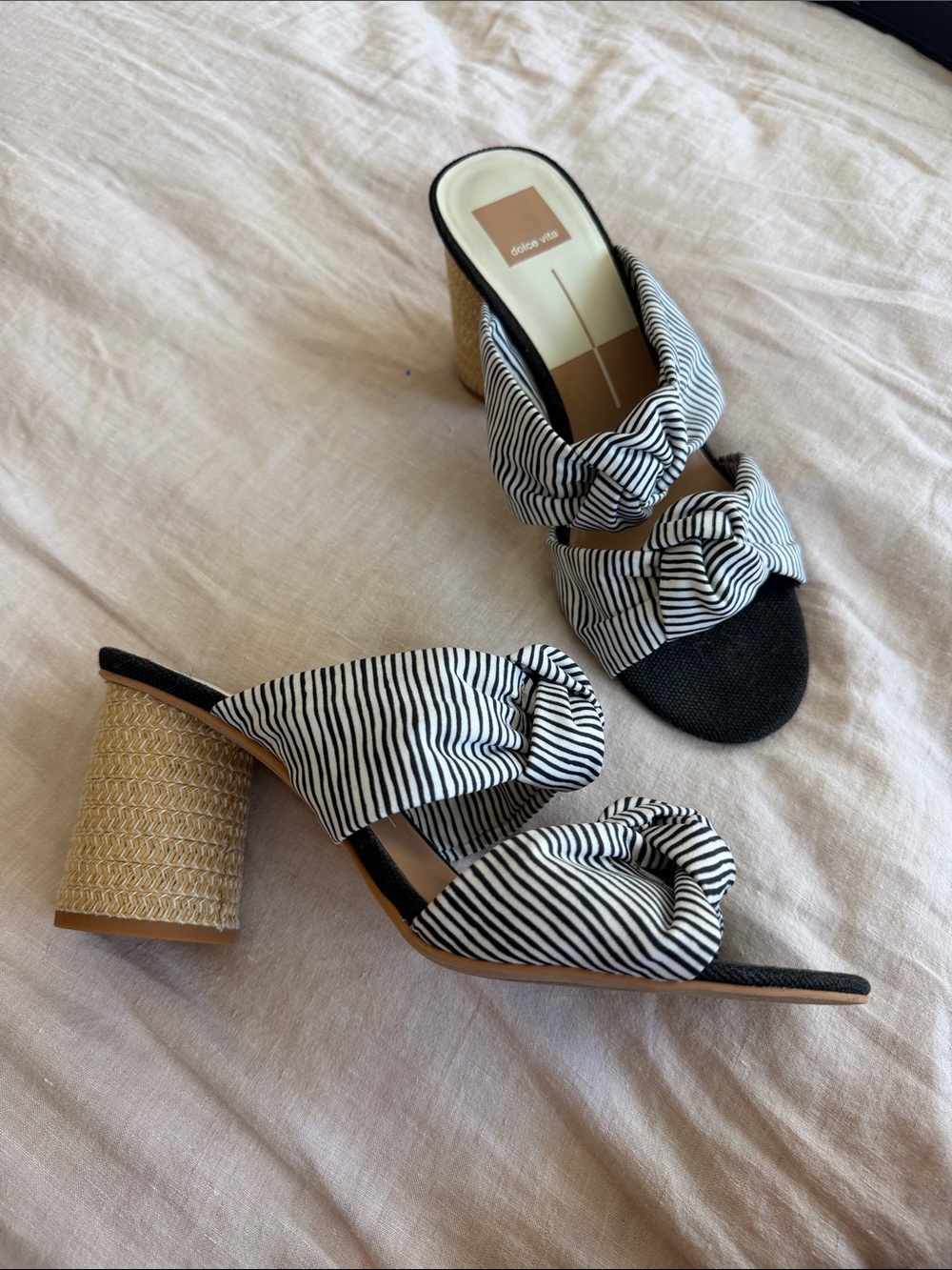 Striped Knot-Detail Block Heel Sandals - Black & White